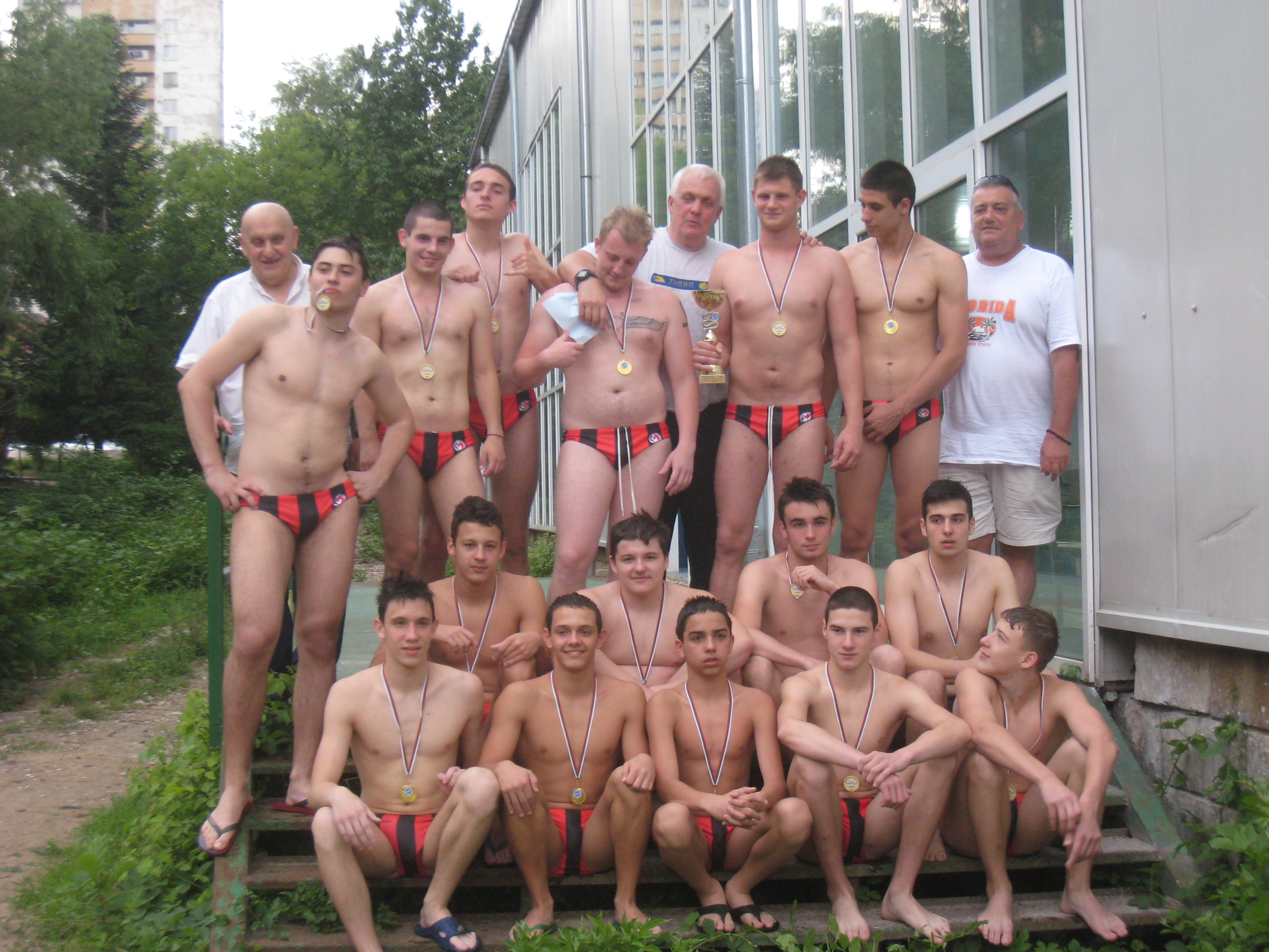 Старша (23)